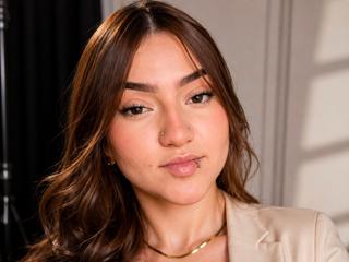 Lily_West