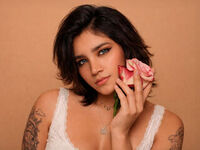 free live cam AlexiaBanner