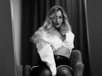sexchat room AugustineMoore