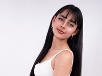 camgirl fingering shaved pussy EimyBlaze