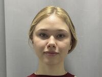 girl topless MariaReynold