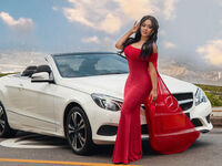 naughty cam girl fingering pussy Miah