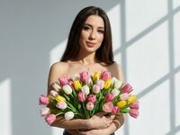 sexshow KiraMae