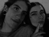 chatroom live cam RavenAndLogan