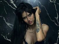 golden shower web cam LucyMorgan