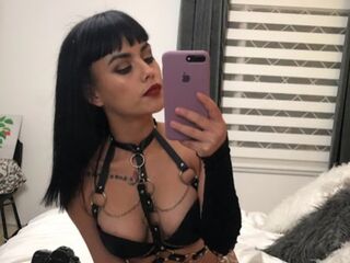 camgirl playing with vibrator AgathaMallbeck