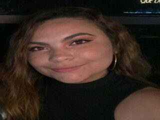 hot striptease cam AidaWilliam