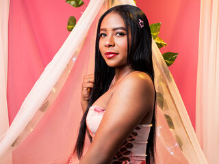 hot strip tease web cam AliceBrunett