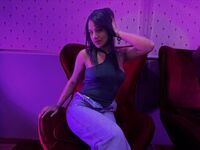 topless cam girl AmberPieri