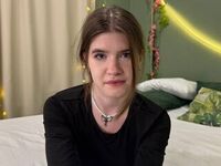 cam slut chat room AngelinaLing