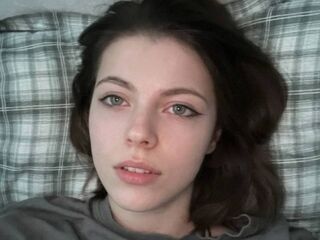 flirt chat room AntoinetteCurtis