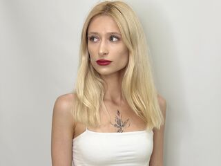 beautiful cam girl AntoniaBracher