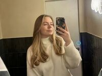 live cam girl AryaThomas