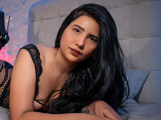 cam girl fingering AshleyRoxe