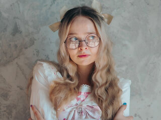 chat room live sex BellaMorley