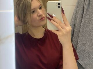 free webcam chatroom Bloryjon