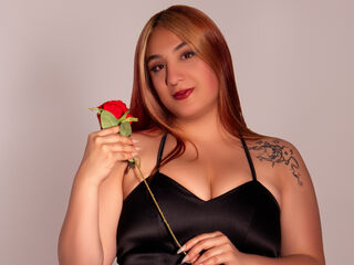 camgirl playing with sextoy BrendaColinss