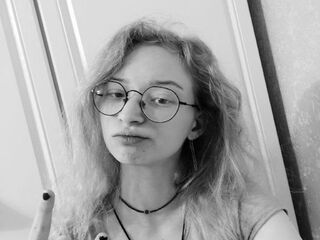 naughty camwhore BrittenyTannen