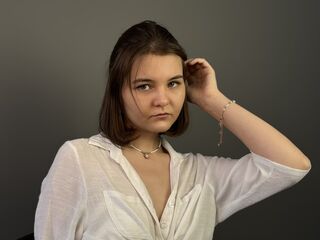 free webcam picture CaritaMattox