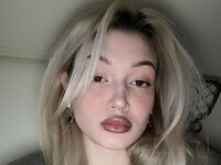 girl cam naked CaseyHemmerling