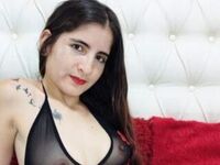 naughty camgirl masturbating with vibrator CaxandraRevlo