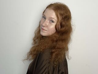 camslut fingering shaved pussy CharlotteMunter