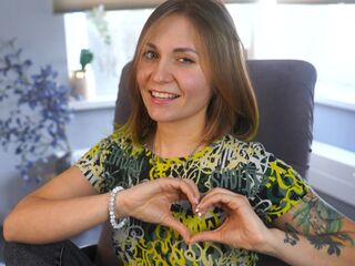 hot girl cam photo ChauFullmore