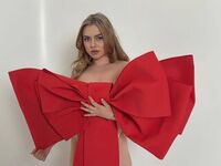 live webcam performer ChloeBlueberry