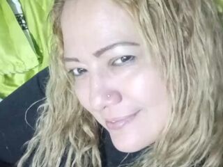 adult webcam chatroom ClauMills