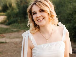 cam girl sex photo DemetriceAkpan