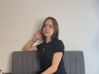 naked girl with webcam masturbating with dildo DevonaBranecki