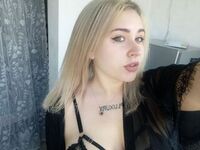 jasmin nude chatroom DinahSalimas