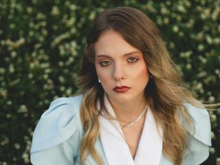 fingering cam girl picture DrusillaPettet