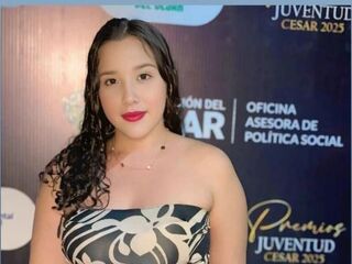 live striptease ElaMaxwell