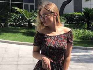 live porn picture EmileeBeyale