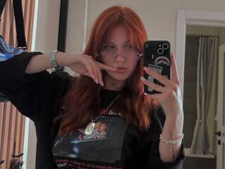 camslut webcam video EmmaMinis