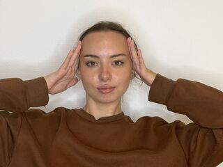livesex cam show HertaLaraby