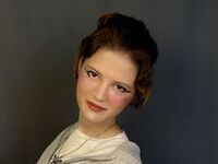 naughty cam girl fingering pussy IrisKemp