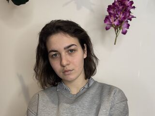 hot cam girl masturbating with sextoy JoneSalem