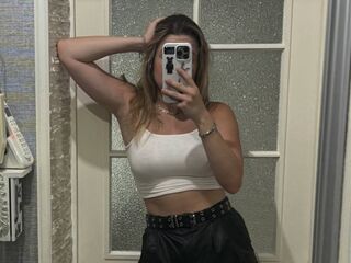 webcamgirl chatroom JulioSaberi