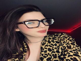 hot naked camgirl KassieLonzo