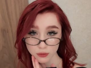 camgirl playing with sextoy KatieCornelio