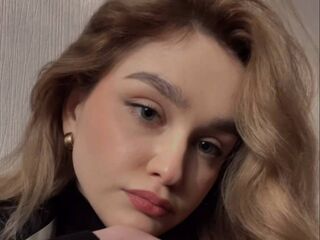 beautiful girlcam KileyRipple
