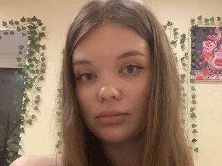 cam girl fingering KristanStudnicki