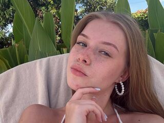 cam girl showing tits LashandaWeider