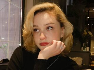 free online chat LilithYongi