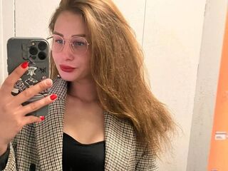 sexy webcamgirl pic LillieMann