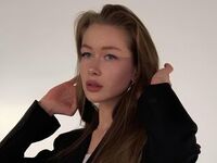 hot chatroom LinaMikaya