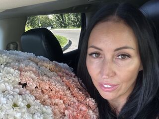 free webcam chat room LipaWild