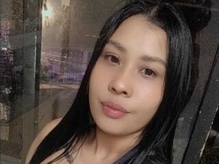 camslut topless LuccyGreey